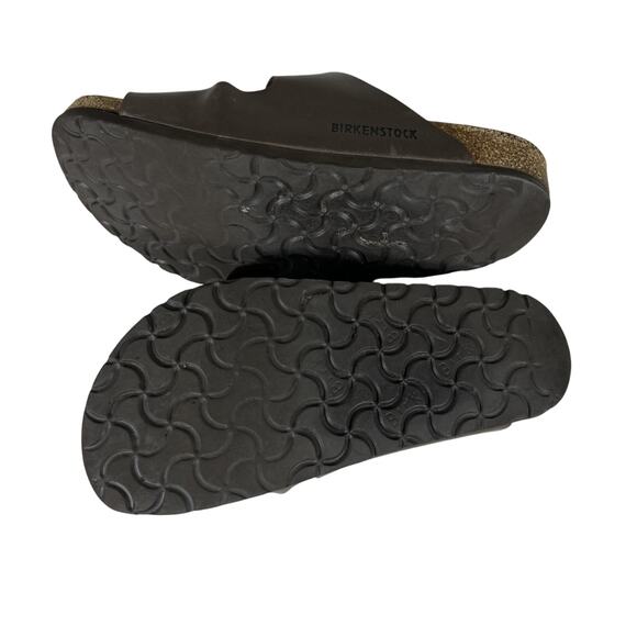 Sandals_&_Flip_Flops